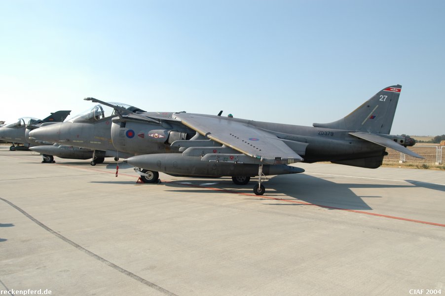 Harrier GR7 (ZD379; 27)
