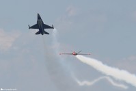 F-16 und Fouga Magister