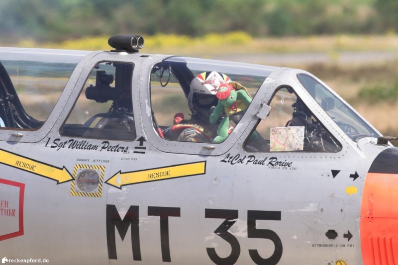 Fouga Magister CM170