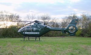 EC 135T1 von links